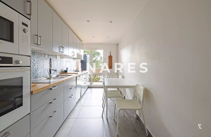 VENDOME LIFE - Appartement T5 de 94 m2 - balcons - 13012 — photo 4