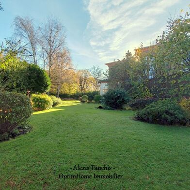 Maison 8 pièces 540000 €