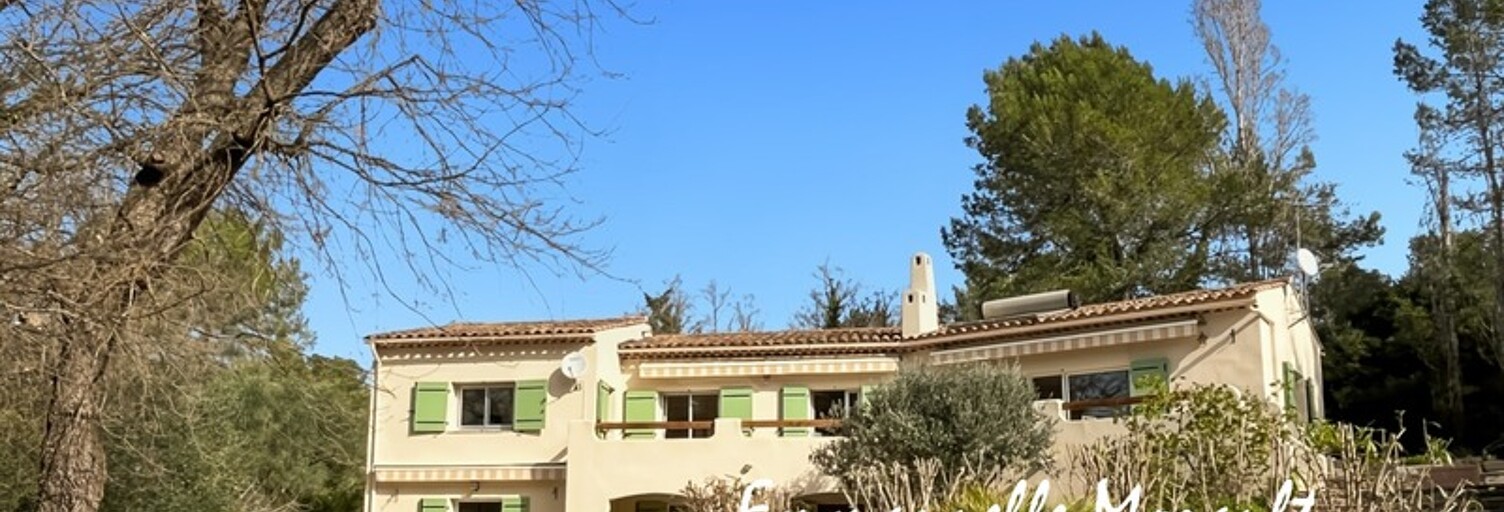 Maison 7 Pièces 210 m² à vendre à Bagnols-en-Forêt (83600)