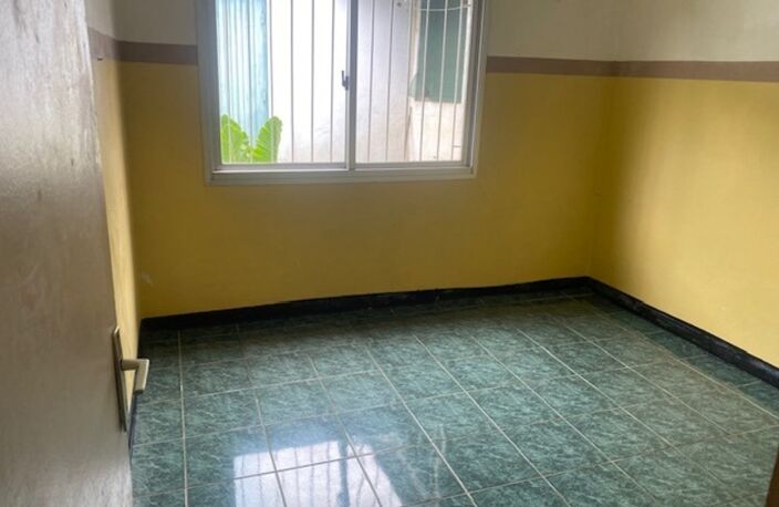 SAINTE CLOTILDE (97490) Maison (à rénover) T4 de 82 m² sur parcelle 263 m² — photo 5