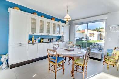 Maison 5 pièces 499200 €