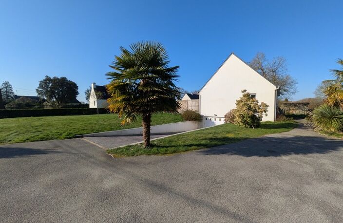 SAINT TUGDUAL MAISON DE 110 M² 5 PIÈCES 4 CHAMBRES AVEC VIE DE PLAIN PIED SUR PARCELLE DE 4479 M² — photo 5