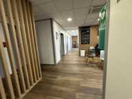 Bureaux à louer CHASSE SUR RHONE (38), bureaux de 36m², en 3 bureaux de 12m2 chacun, à louer dans centre médical avec du stationnement et une très belle visibilité — photo 3
