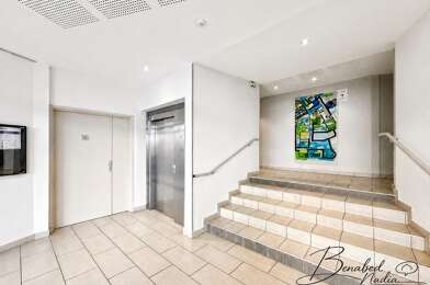 Appartement 4 pièces 220000 €