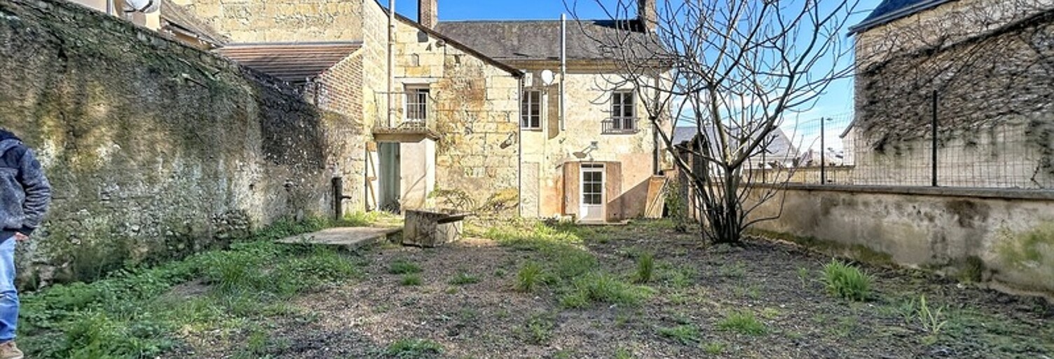 Maison 5 Pièces 129 m² à vendre à La Chartre-sur-le-Loir (72340)