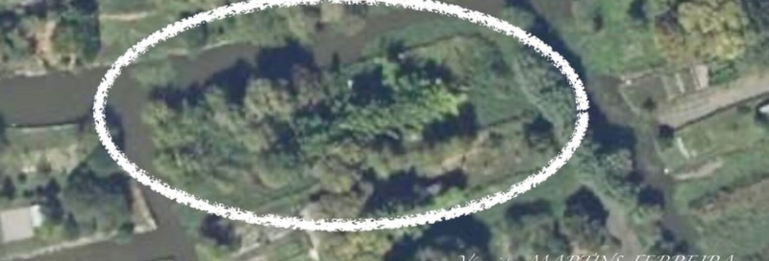 Maison  1692 m² à vendre à Bourges (18000)