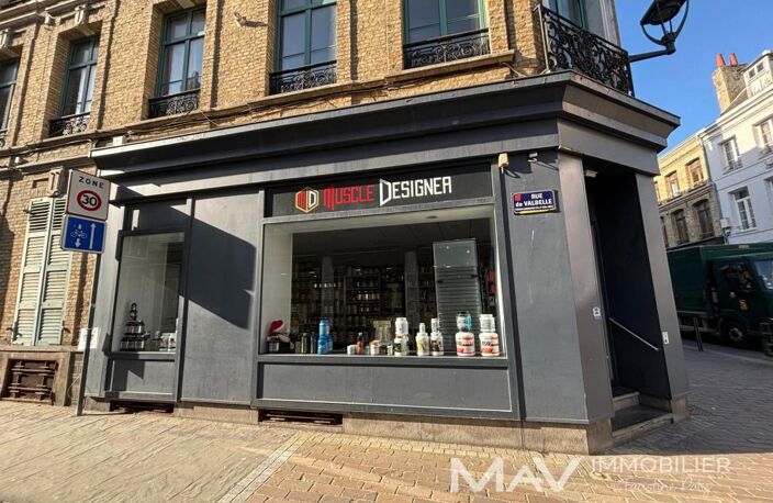 SAINT-OMER - LOCAL COMMERCIAL DE 61M² RUE DE DUNKERQUE — photo 2