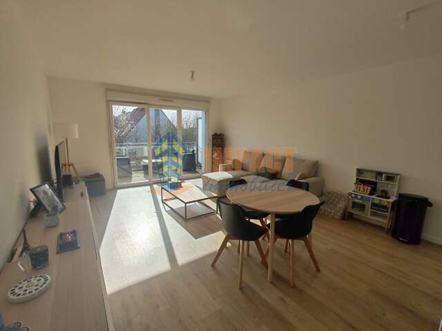 EXCLUSIF: Appartement type 3, balcon, 2 places de parking. vendu loué — photo du bien