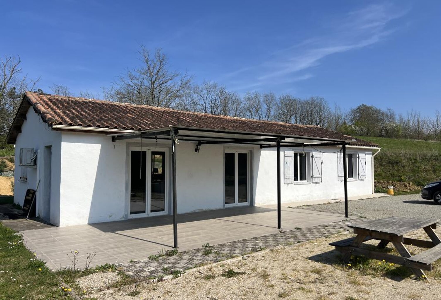 Maison avec chalet — photo 1