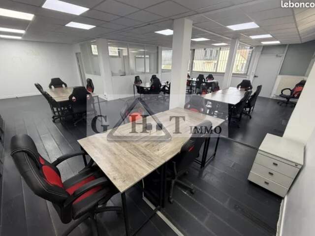BUREAUX À VENDRE 442 M2 SUR MONTREUIL ! — photo du bien