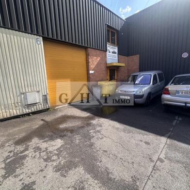 Local industriel  799000 €