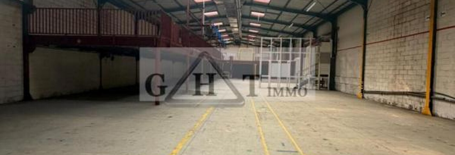 Local industriel  1300 m² à louer à Saint-Maur-des-Fossés (94100)