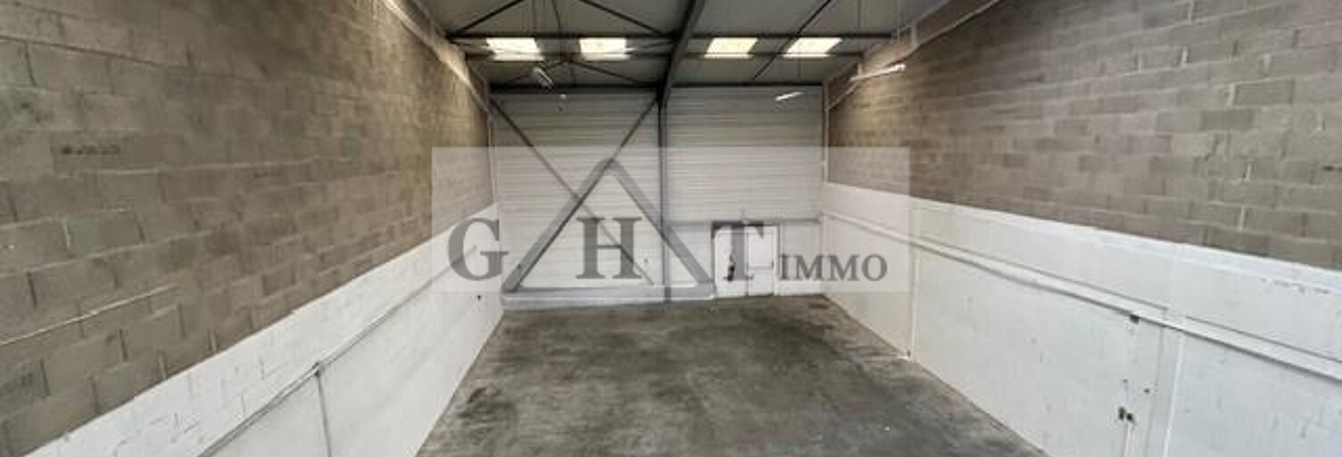 Local industriel  222 m² à louer à Pringy (77310)