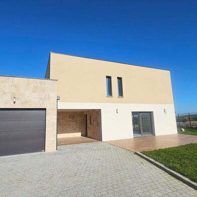 Maison 4 pièces 490000 €