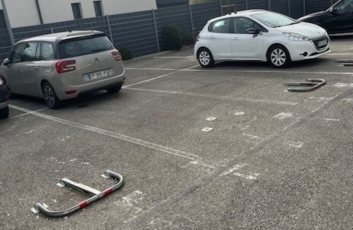 Stationnement emplacement extérieur 17€ + TVA — photo 2