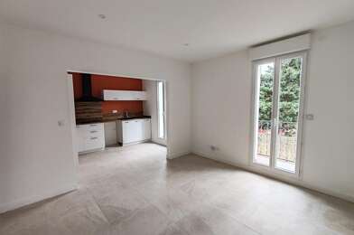 Maison 3 pièces 920 €