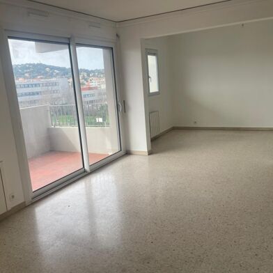 Appartement 3 pièces 160000 €