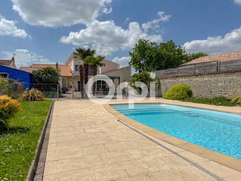 LA JARRIE centre-ville ! — photo 1