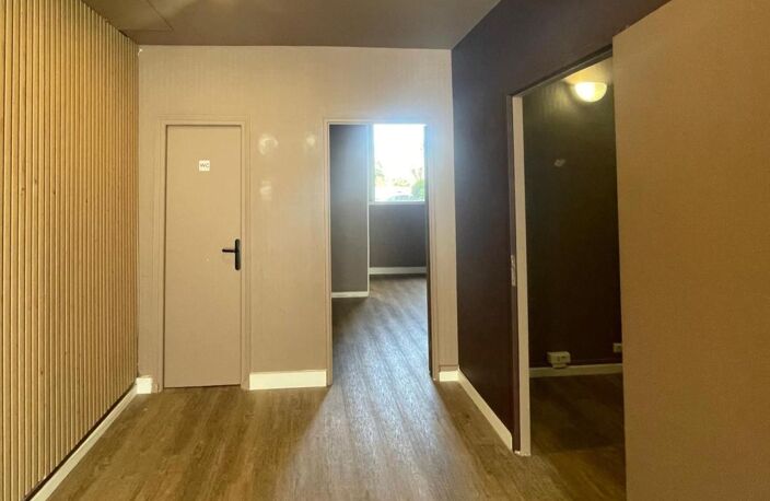 Toulouse Patte d'Oie Local Commercial de 51 m² — photo 2