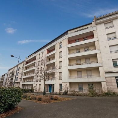 Appartement 3 pièces 754 €