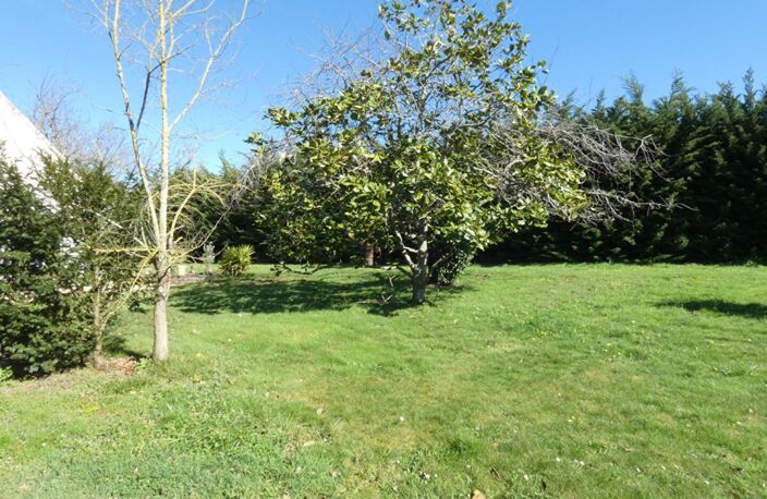 BELLE OPPORTUNITE FONCIERE ! Terrain constructible de près de 3 000m2 — photo 3