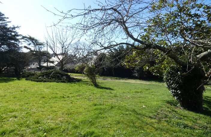 BELLE OPPORTUNITE FONCIERE ! Terrain constructible de près de 3 000m2 — photo 4