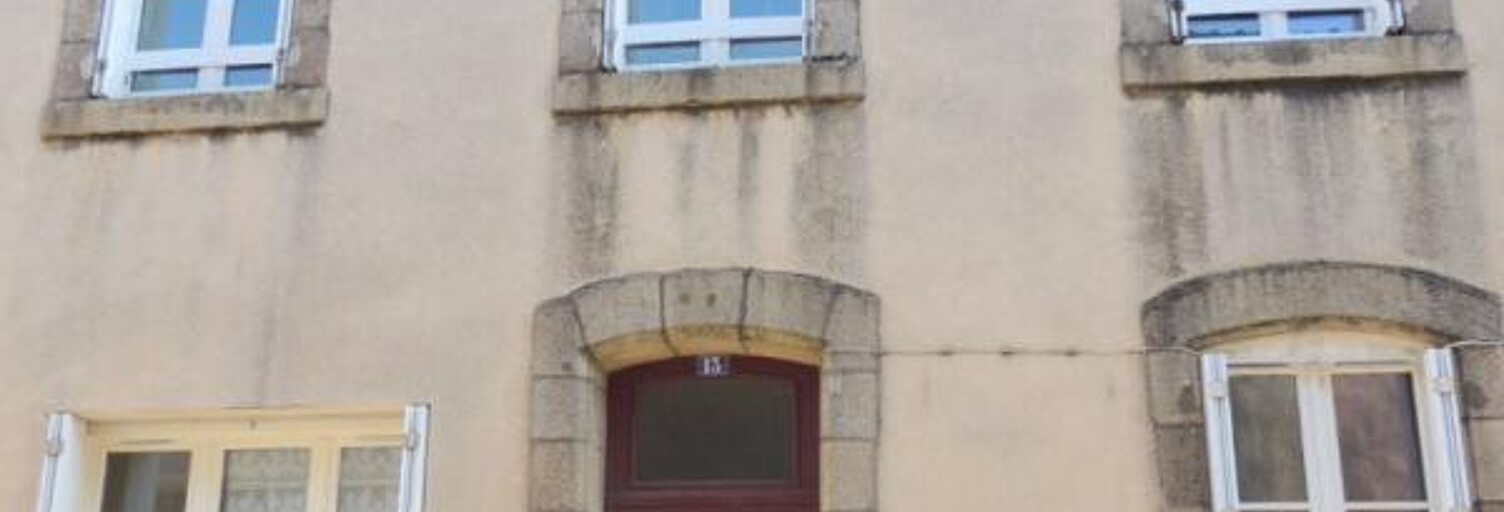 Immeuble  171 m² à vendre à Mortagne-sur-Sèvre (85290)