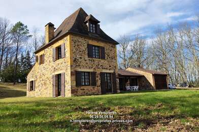 Maison 8 pièces 300000 €