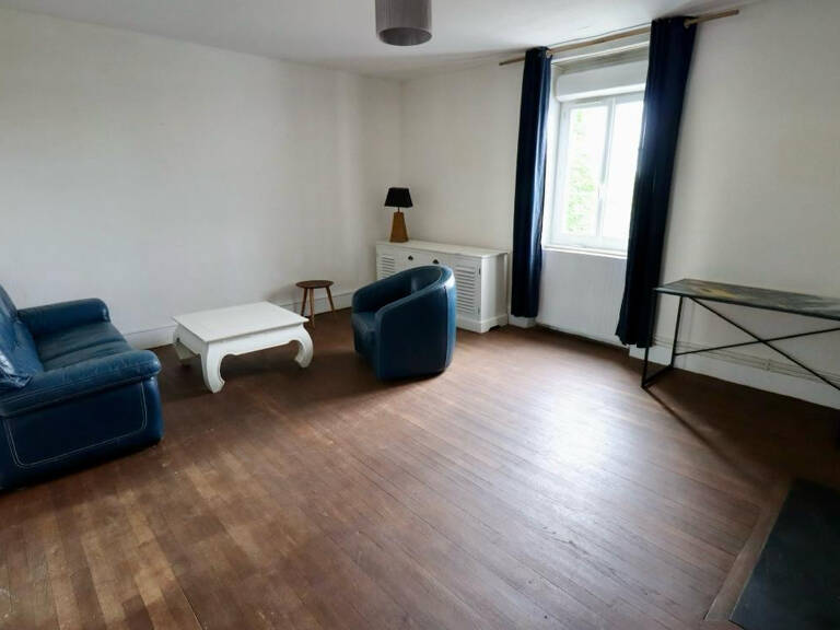 Immeuble Fourchambault 200m² - 2 appartements - Jardin — photo 1