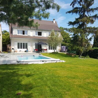 Maison 7 pièces 735000 €