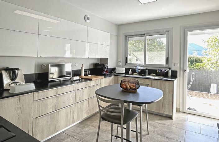 Appartement 10 pièces 4 chambres Digne Les Bains 153 m2 + T2 indépendant 40m2 — photo 5