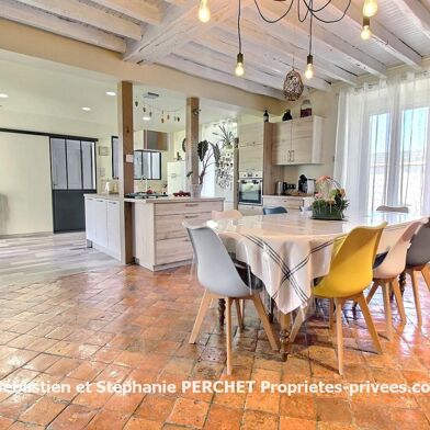 Maison 6 pièces 245000 €