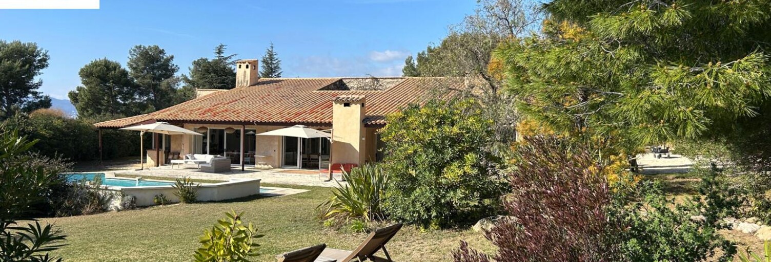 Maison 7 Pièces 298 m² à vendre à Saint-Cyr-sur-Mer (83270)