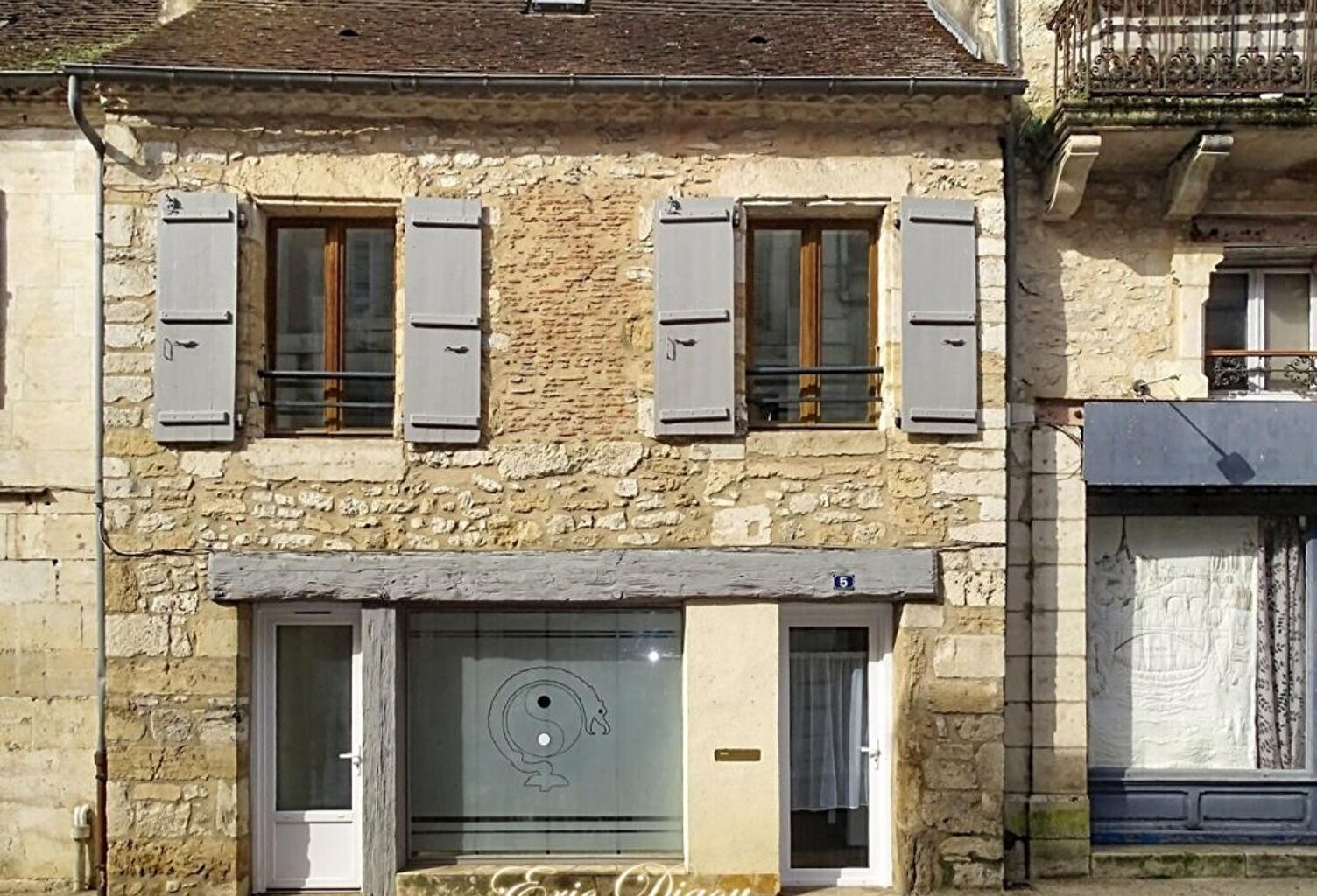 Maison de village Thenon 3 pièce(s) 79 m2 — photo 1