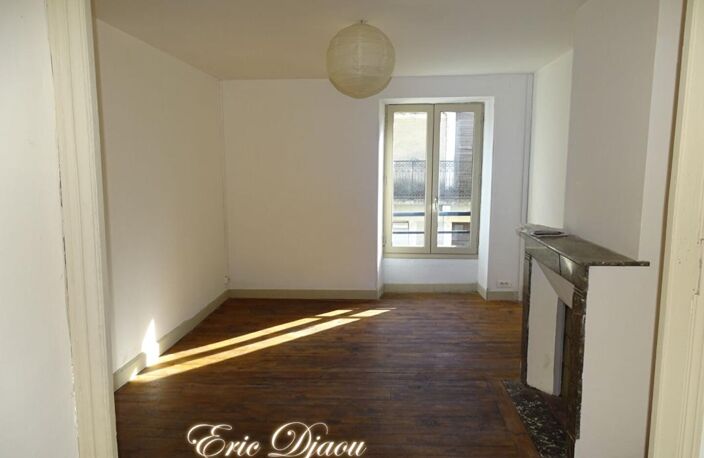 Maison de village Thenon 3 pièce(s) 79 m2 — photo 5