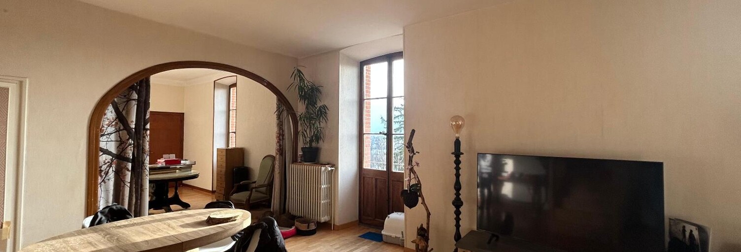 Maison 4 Pièces 146 m² à louer à Challes-les-Eaux (73190)