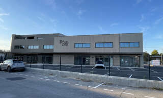 Commerce  80 m² à louer à Le Thor (84250)