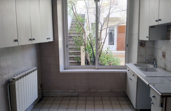 Vente maison 7 pièces 156 m² Marseille 5 (13005) — photo 5