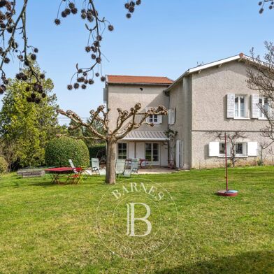 Maison 7 pièces 1080000 €