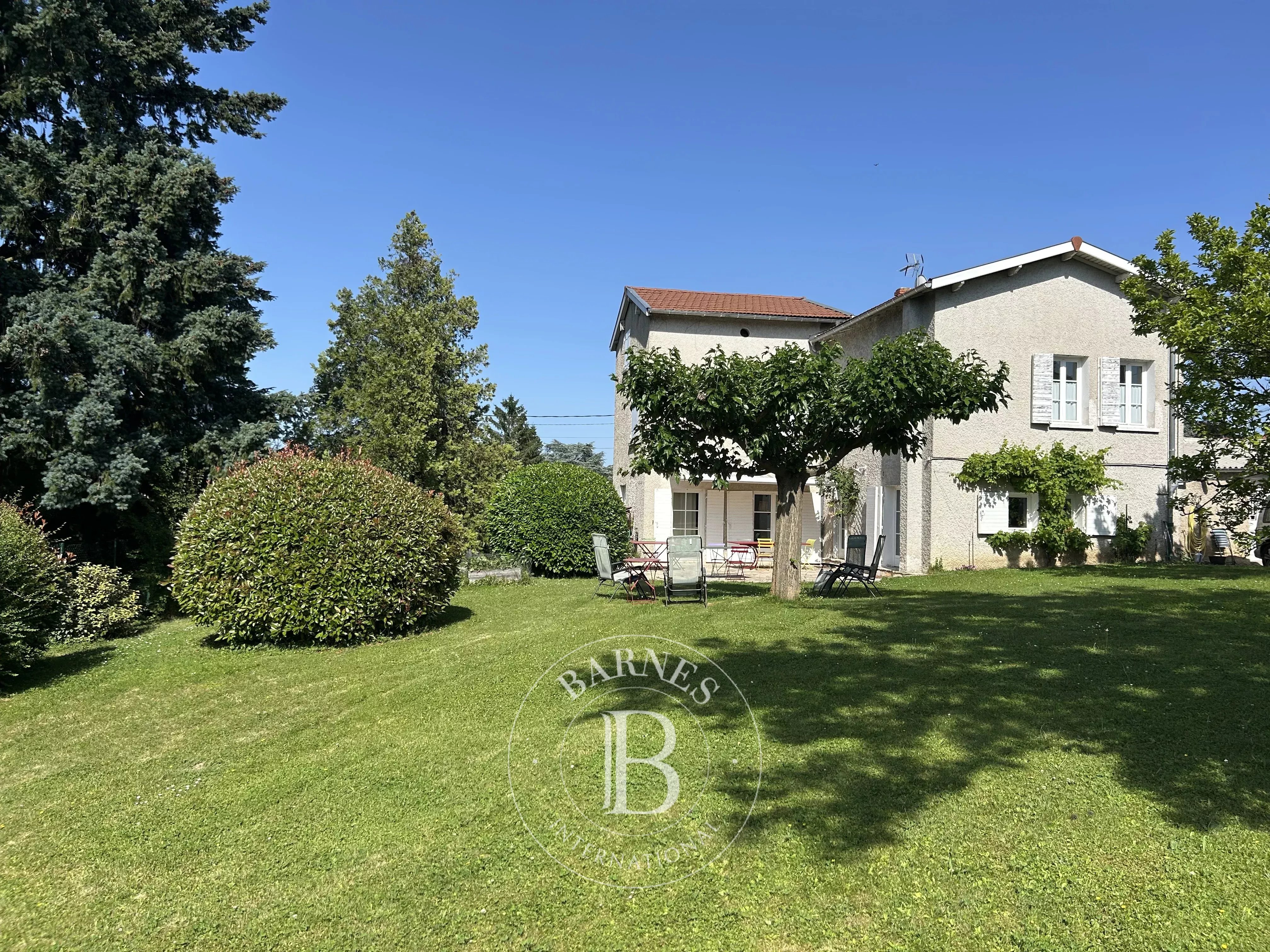 Maison F T7