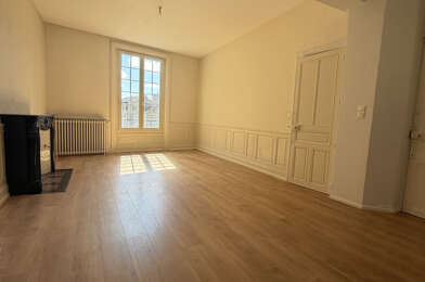 Appartement 3 pièces 949 €