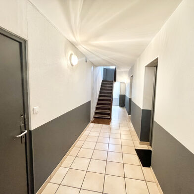 Immeuble  411450 €