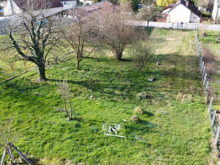 Terrain à construire  1105 m²  — photo 1