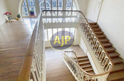 PAU - T5 + cave et parking — photo du bien