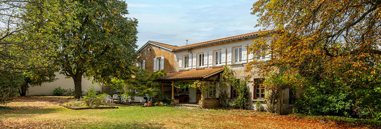 Maison 8 Pièces 273 m² à vendre à Lentilly (69210)