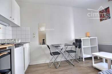 Appartement 1 pièces 348 €