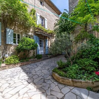 Maison 6 pièces 570000 €