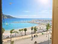 Appartement 2 pièces avec vue mer - Menton Vieux Port — photo 2