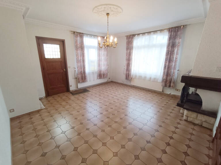 Maison de maître, plain-pied, 5 chambres — photo 1