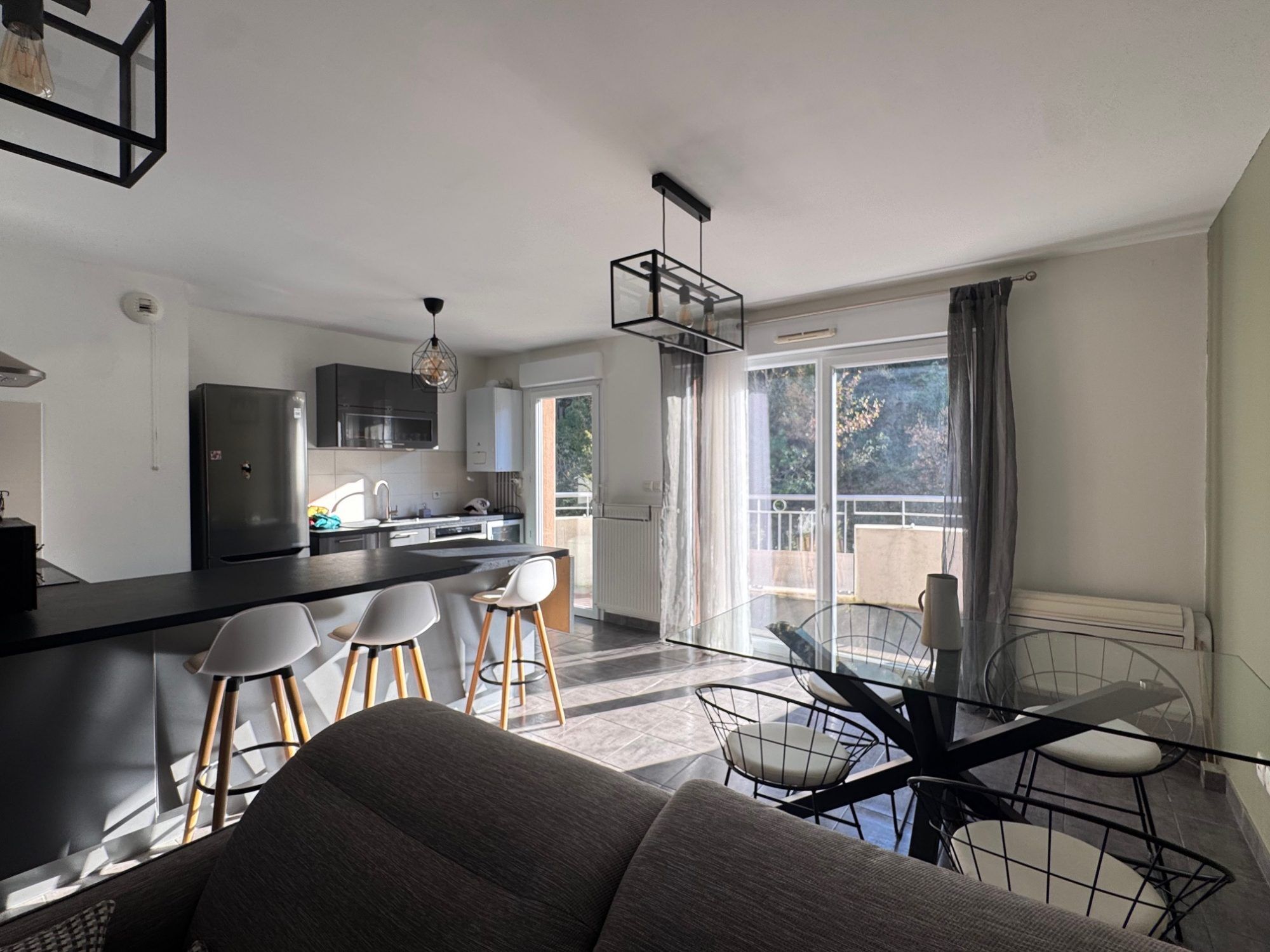 Appartement  T3 à vendre Châteauneuf-sur-Isère 26300